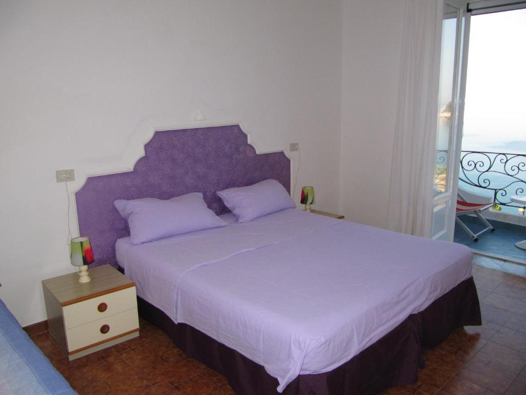 Bed and Breakfast Casa Antonio à Barano dʼIschia Chambre photo